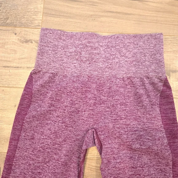 NWOT Women's Athletic Cropped Contour Purple High Waisted Leggings Size XS - Picture 5 of 8